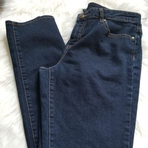 GAP SKINNY JEANS